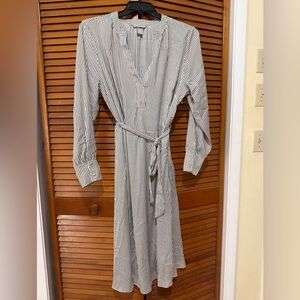 H&M Black and White Maxi Dress Size XL gently used.